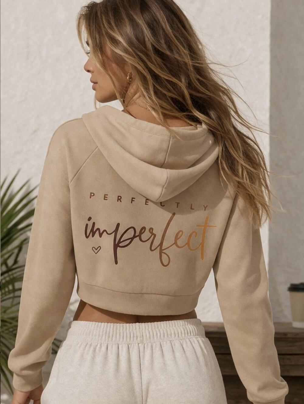 NWT Cropped Street Y2K Athleisure Hoodie Sweatshirt Graphic Text Zip Front Top